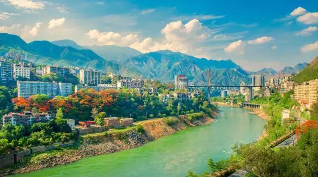 笑靥山水间，四川寻梦之旅