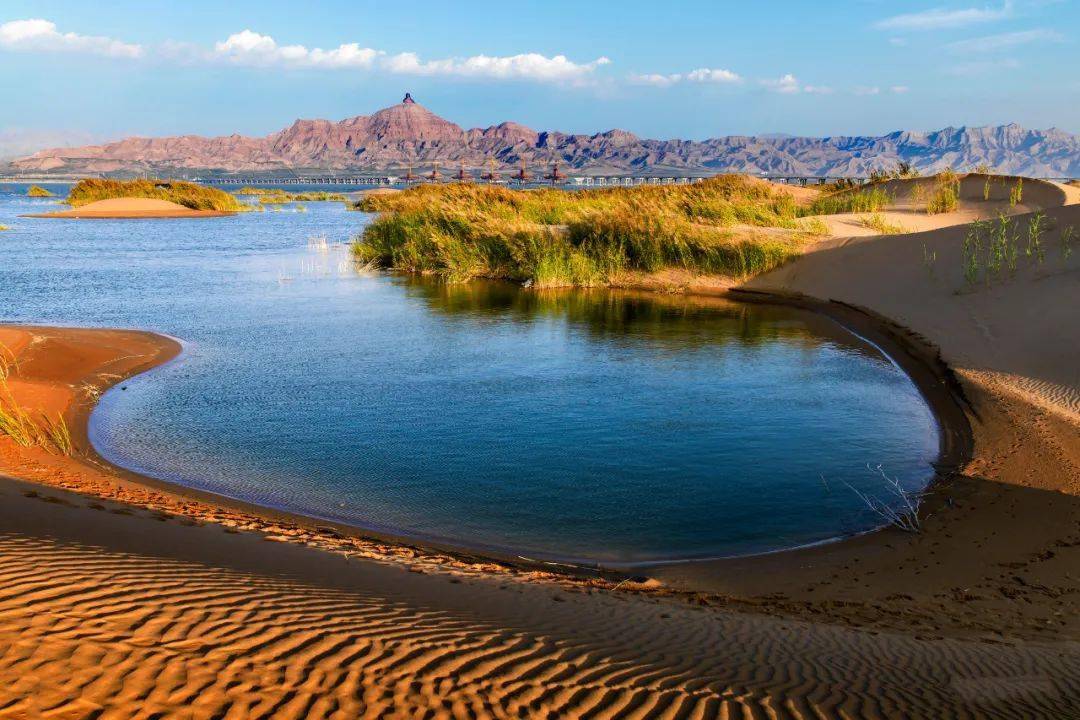 乌海,城市变迁中的反思与启示